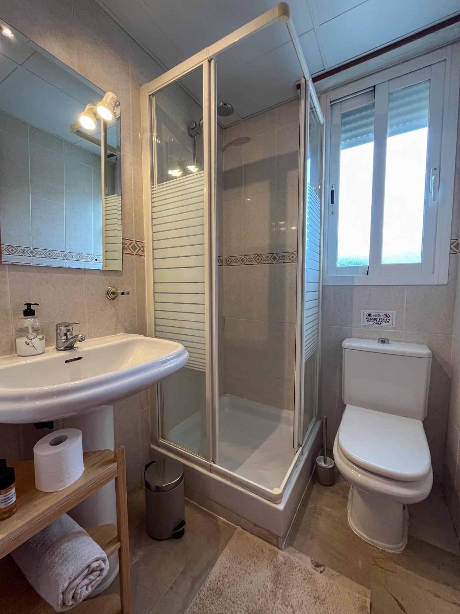 Appartement Spacieux Avec Terrasse Et Piscine Benalmádena Exterior foto